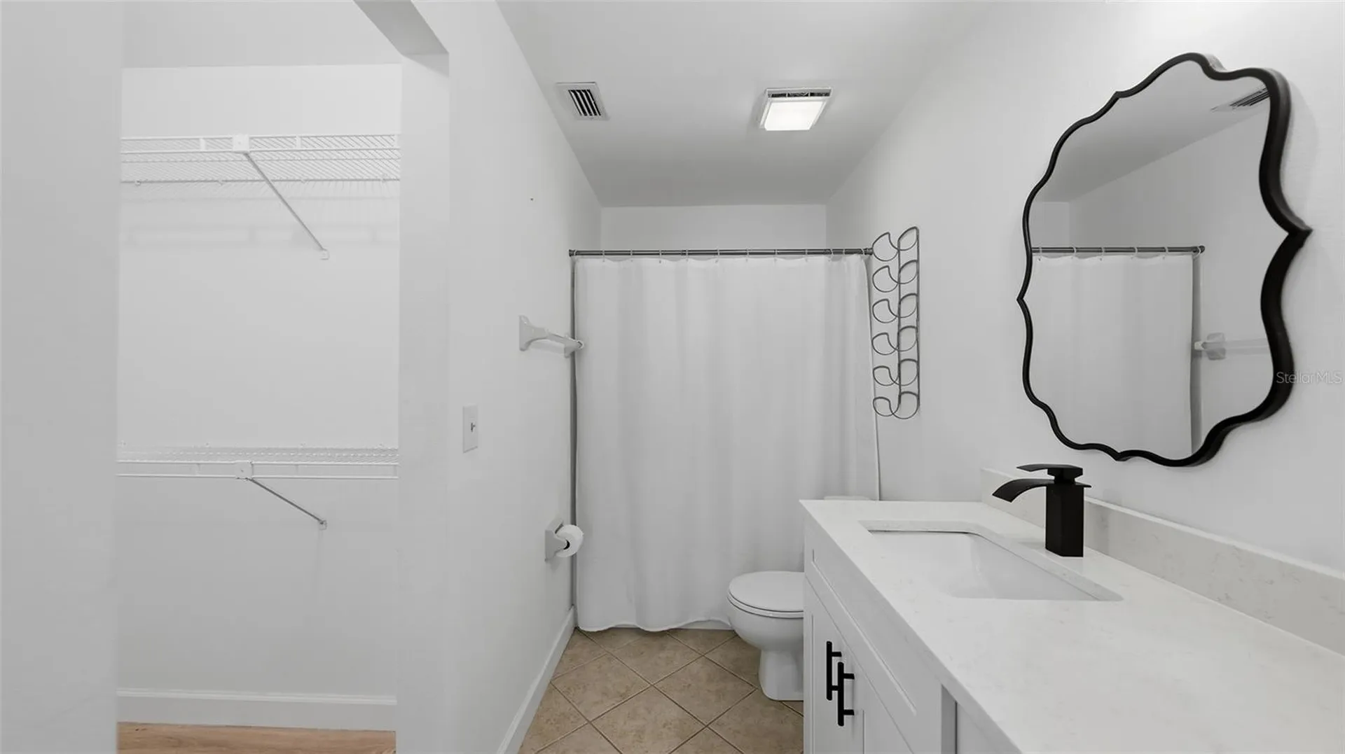 6050 28th Street W Bradenton FL 34207
