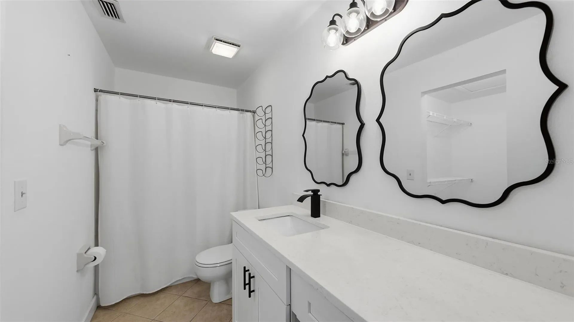 6050 28th Street W Bradenton FL 34207