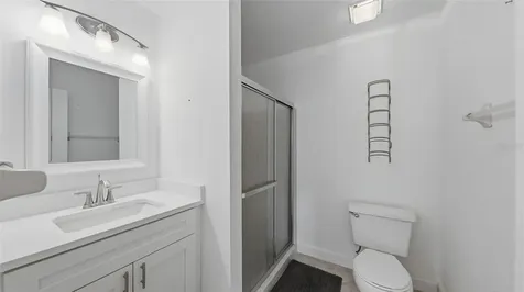 6050 28th Street W Bradenton FL 34207