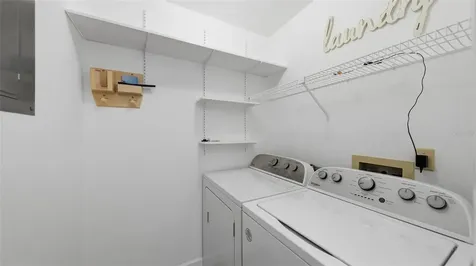 6050 28th Street W Bradenton FL 34207