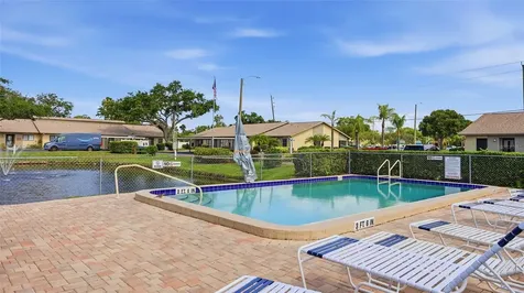 6050 28th Street W Bradenton FL 34207