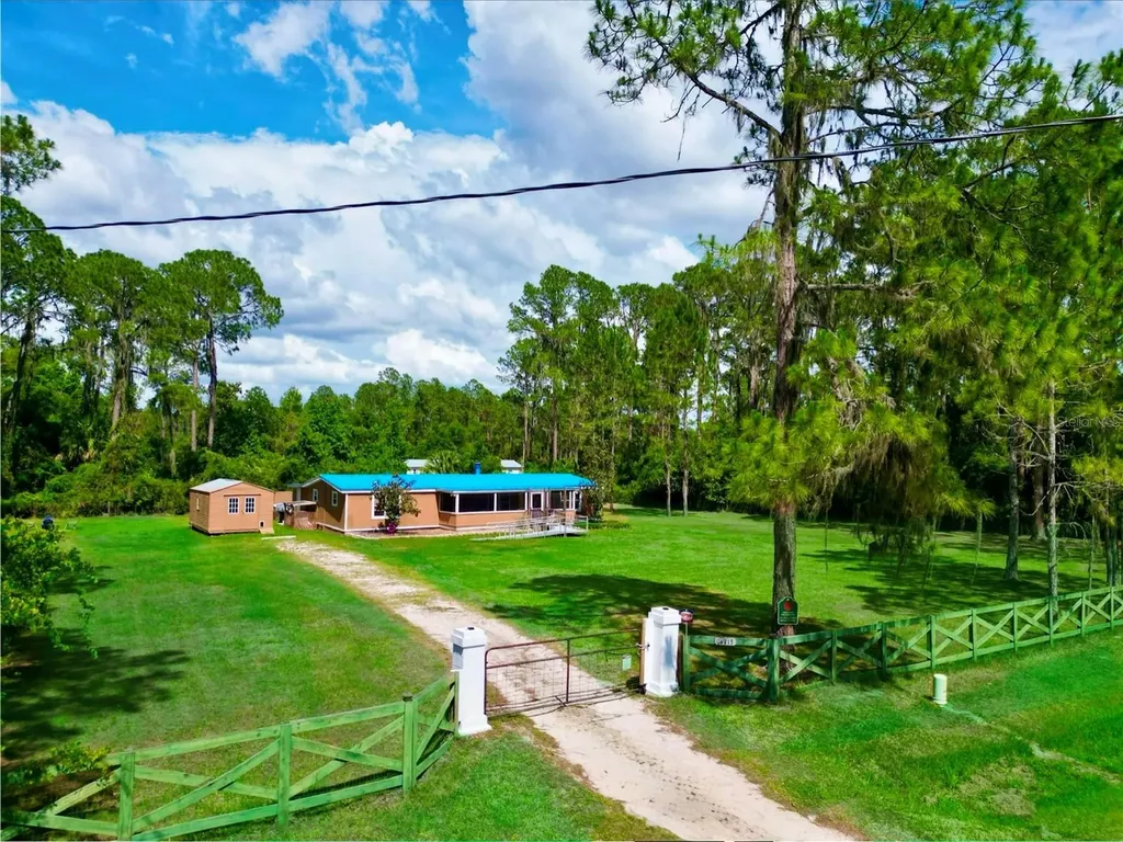 14113 SE 201st Terrace Hawthorne FL 32640