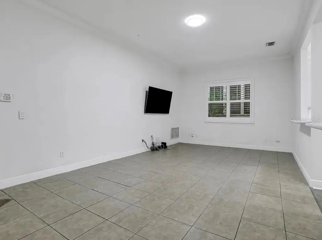 148 S Thornton Avenue Orlando FL 32801