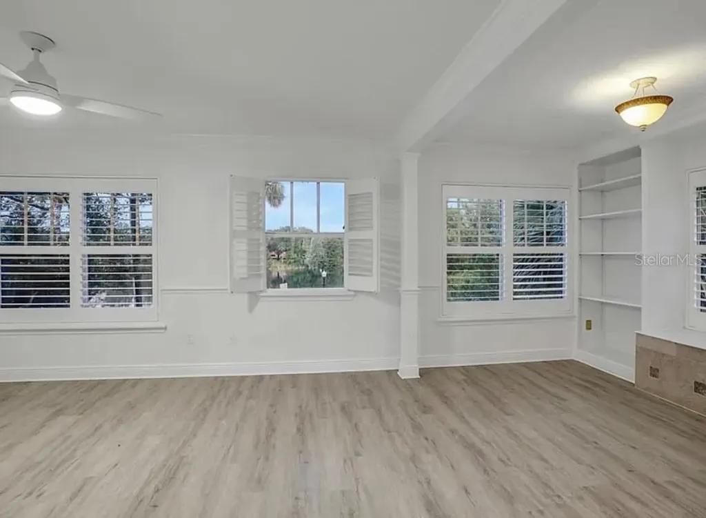 148 S Thornton Avenue Orlando FL 32801