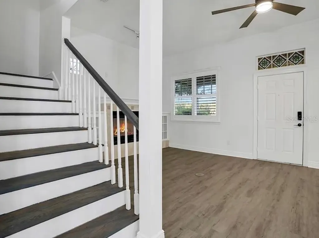 148 S Thornton Avenue Orlando FL 32801