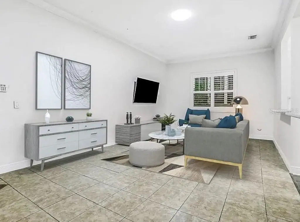 148 S Thornton Avenue Orlando FL 32801