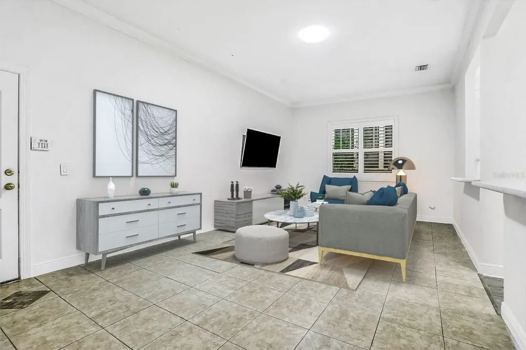148 S Thornton Avenue Orlando FL 32801