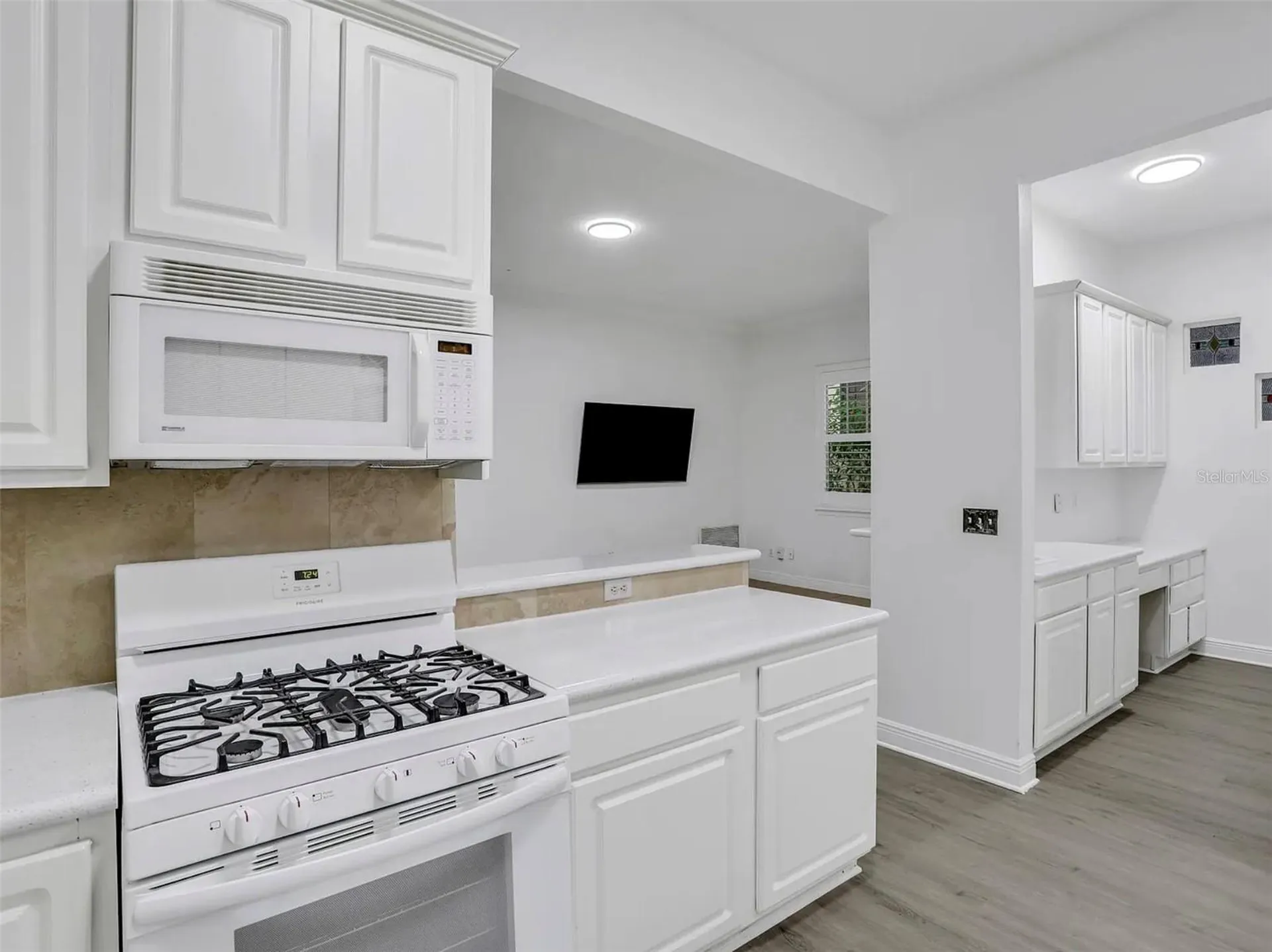 148 S Thornton Avenue Orlando FL 32801
