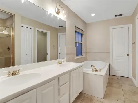 148 S Thornton Avenue Orlando FL 32801