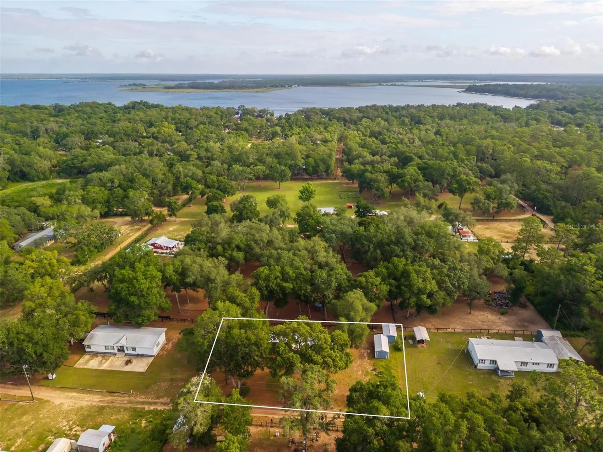 23939 NE 121 Lane Salt Springs FL 32134