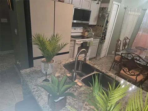 679 Midori Street Orlando FL 32811