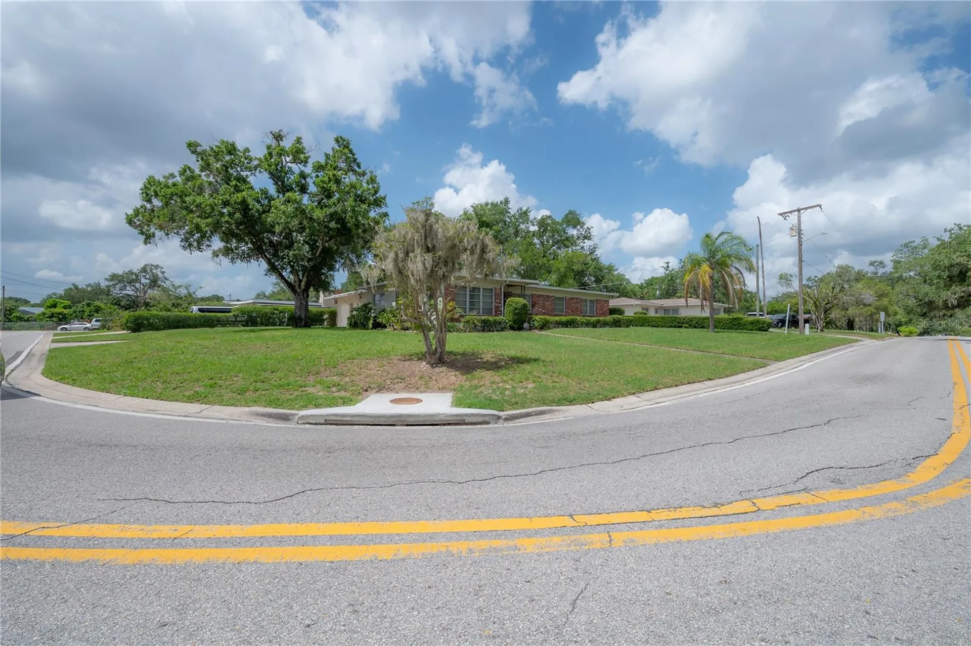 3803 River Grove Drive Tampa FL 33610