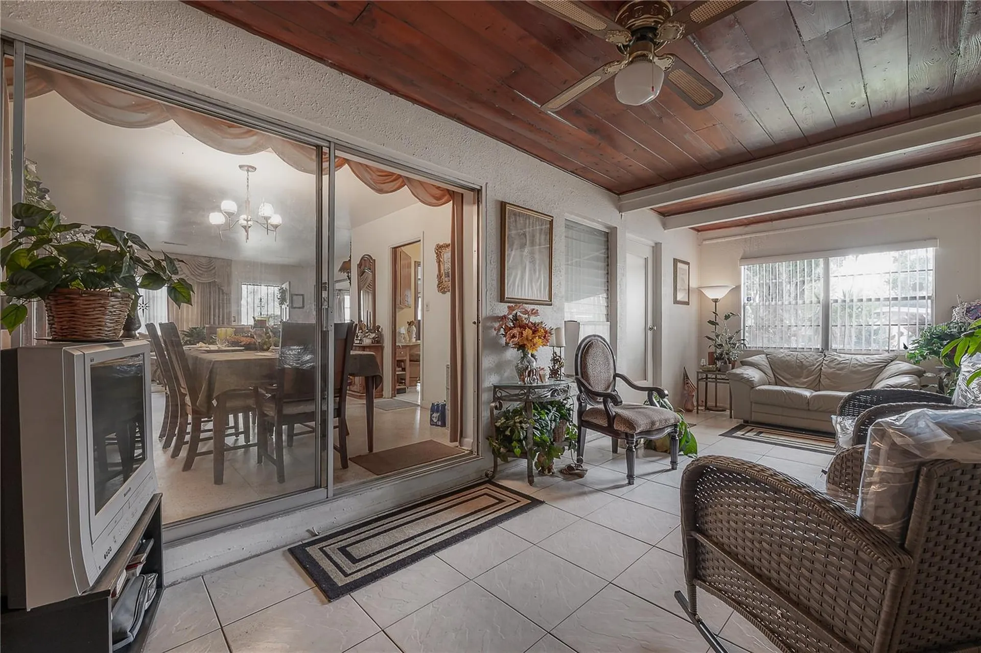 3803 River Grove Drive Tampa FL 33610