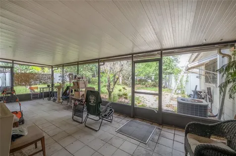3803 River Grove Drive Tampa FL 33610