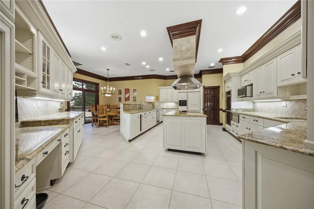 4123 Highland Park Circle Lutz FL 33558