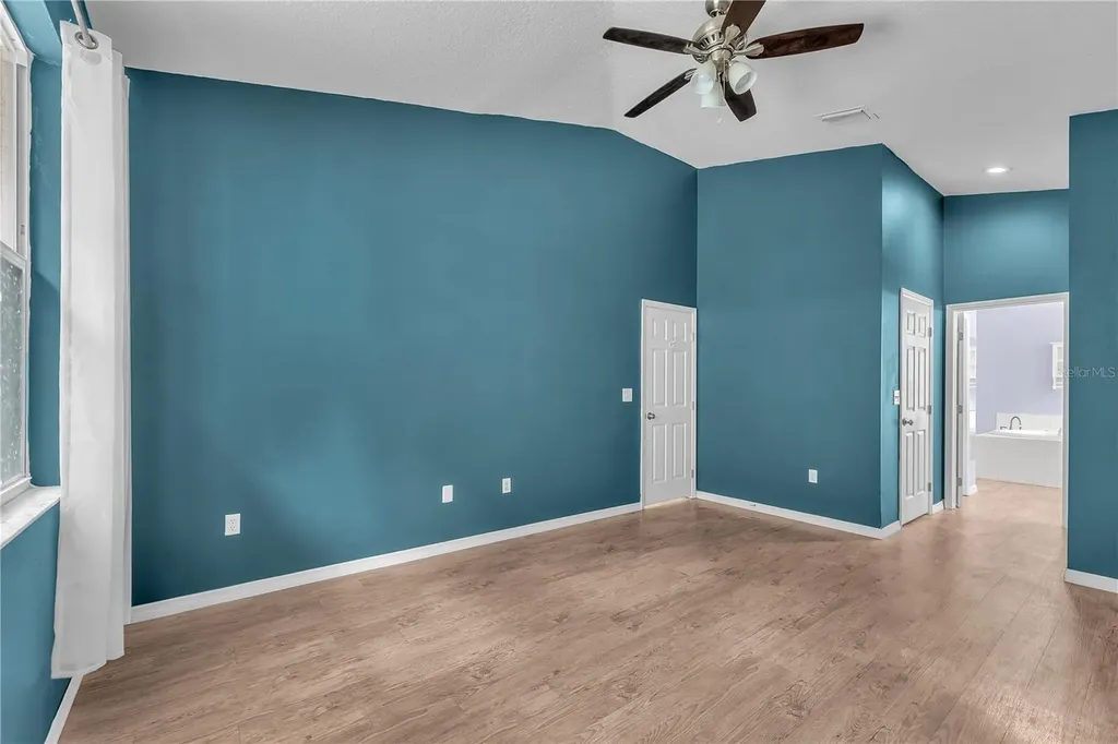 17738 Nathans Drive Tampa FL 33647