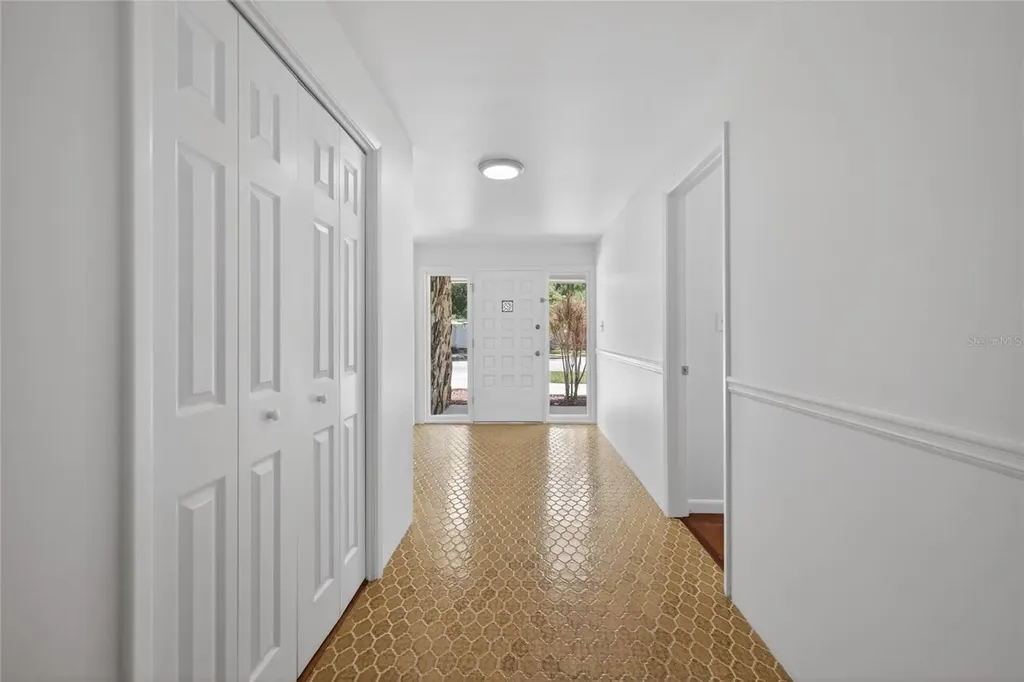 1903 Oro Court Clearwater FL 33764