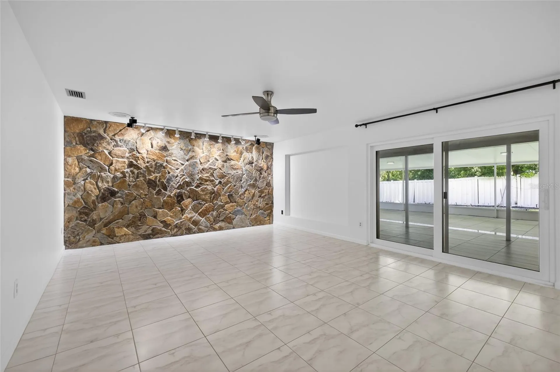 1903 Oro Court Clearwater FL 33764