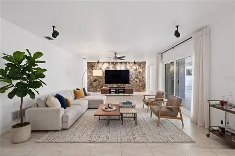 1903 Oro Court Clearwater FL 33764