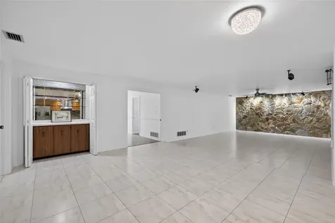 1903 Oro Court Clearwater FL 33764