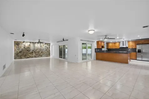 1903 Oro Court Clearwater FL 33764