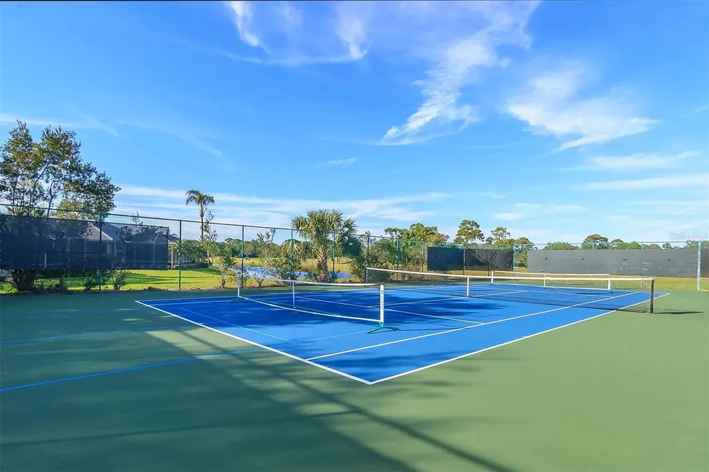 750 Back Nine Drive Venice FL 34285