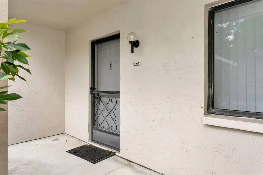 3262 Cross Creek Drive Sarasota FL 34231