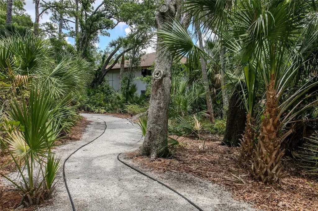 3262 Cross Creek Drive Sarasota FL 34231