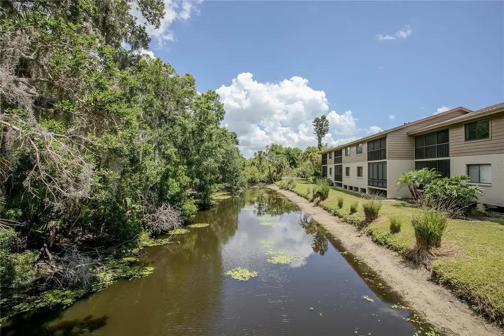 3262 Cross Creek Drive Sarasota FL 34231