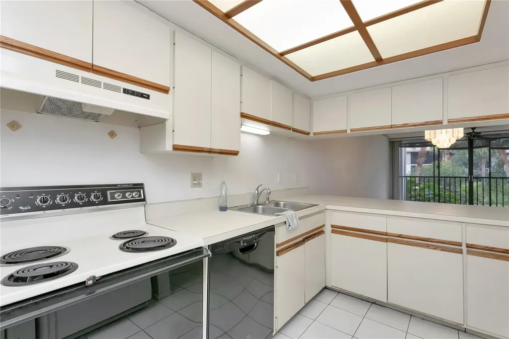 3262 Cross Creek Drive Sarasota FL 34231