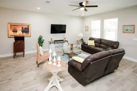 705 E Elm Street Tampa FL 33604