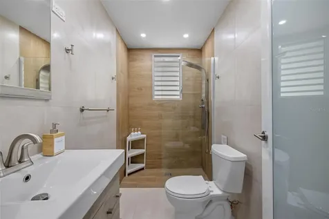 119 Santa Cecilia San Juan PR 00911