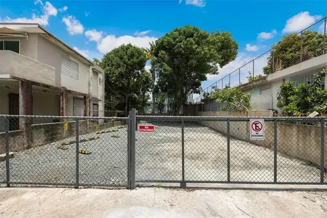 119 Santa Cecilia San Juan PR 00911