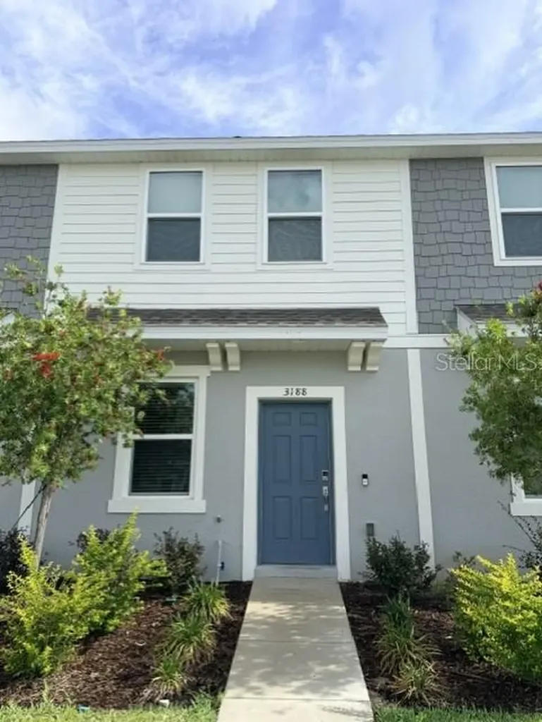 3188 Skyline Loop Kissimmee FL 34758