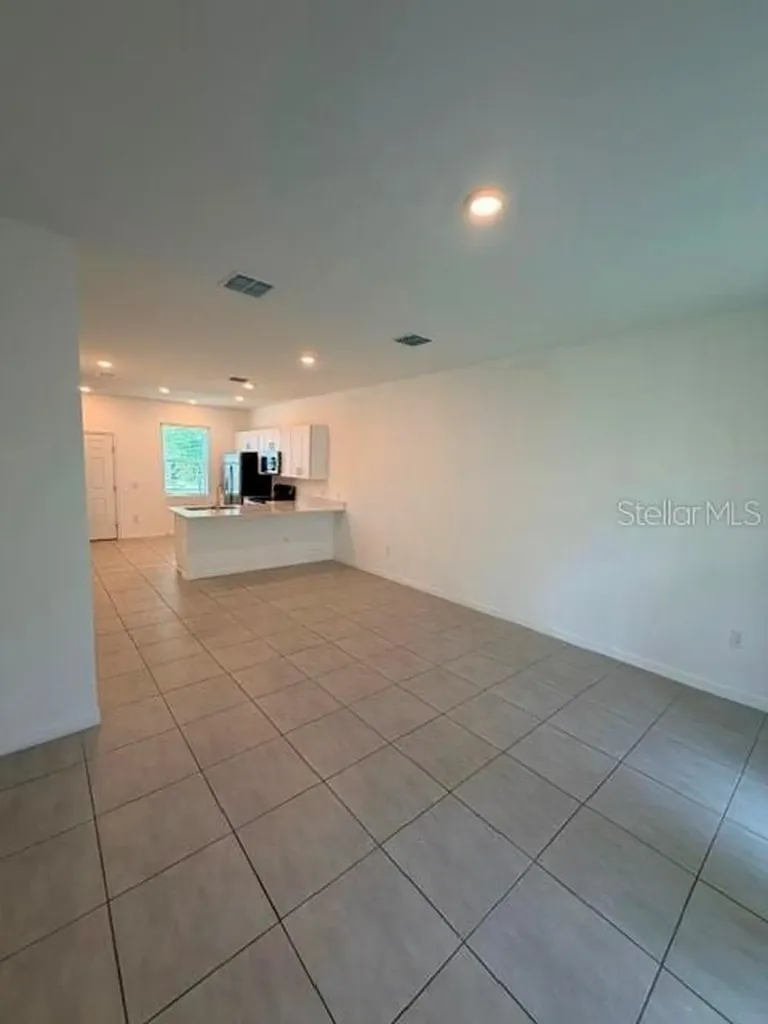 3188 Skyline Loop Kissimmee FL 34758
