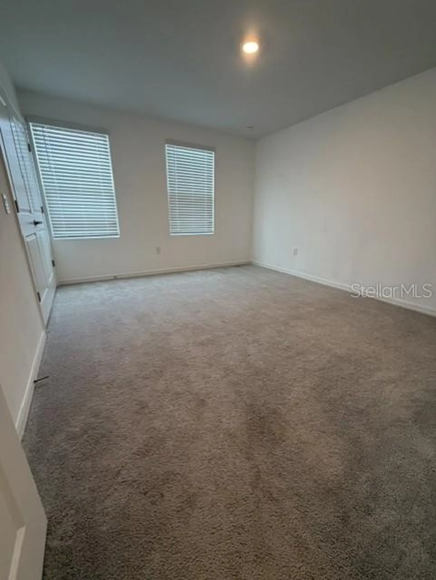 3188 Skyline Loop Kissimmee FL 34758