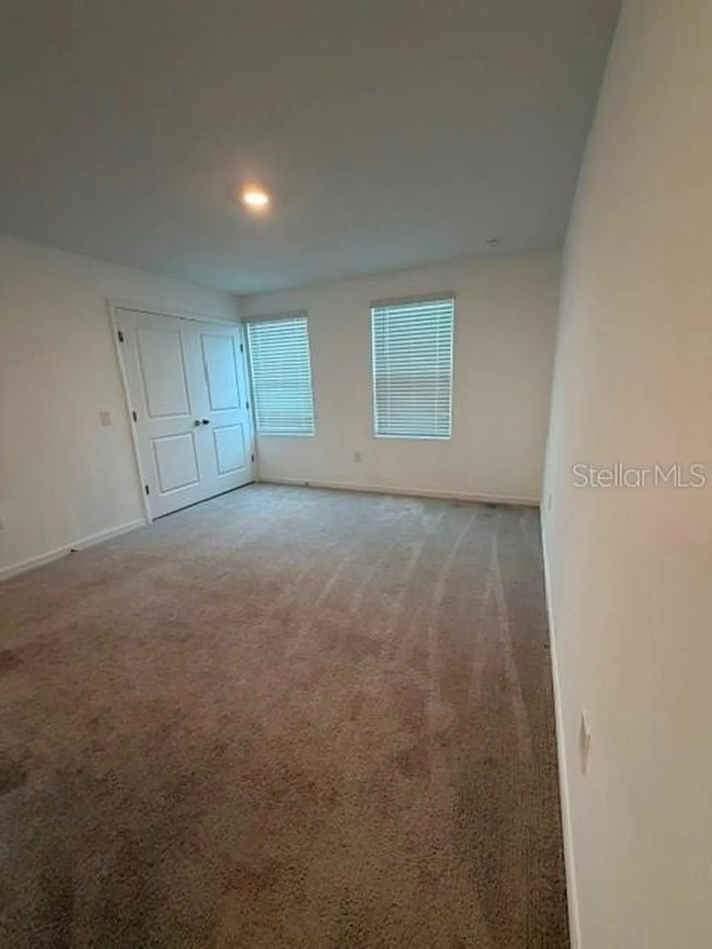 3188 Skyline Loop Kissimmee FL 34758