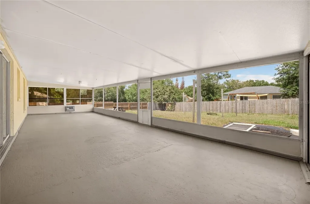 10810 Crescendo Loop Clermont FL 34711