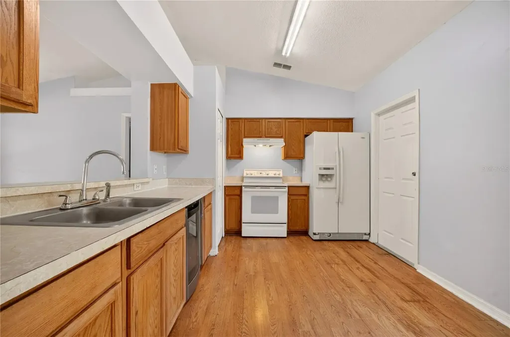 10810 Crescendo Loop Clermont FL 34711
