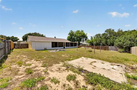 10810 Crescendo Loop Clermont FL 34711