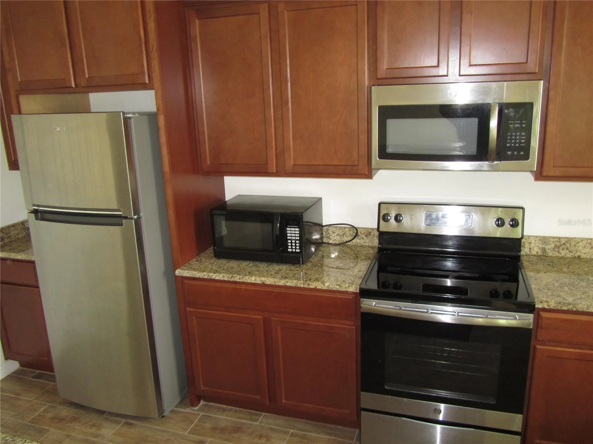 365 Blue Lake Circle Kissimmee FL 34758