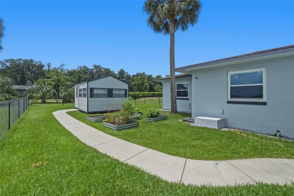 921 Powhatan Drive Sanford FL 32771
