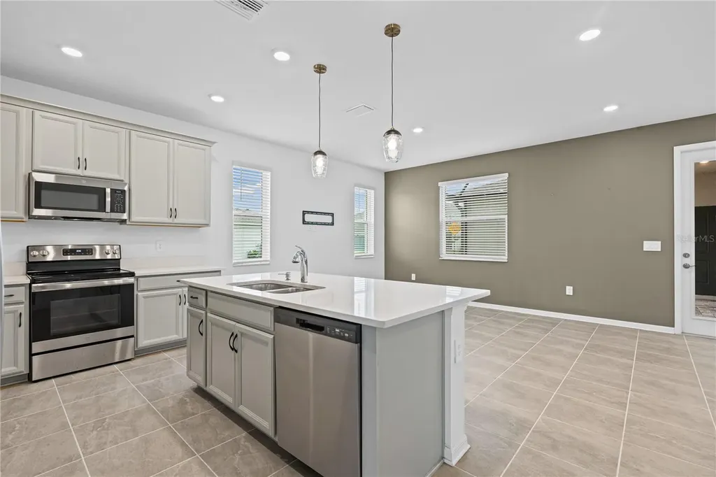 1778 Spreader Lane Sarasota FL 34240