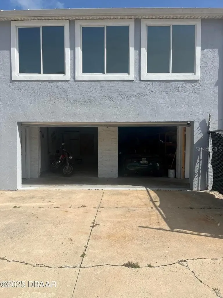 468 Ridgewood Avenue Daytona Beach FL 32117