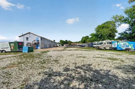 468 Ridgewood Avenue Daytona Beach FL 32117