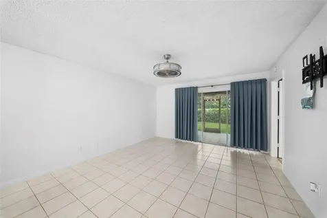 7761 Jewel Lane Naples FL 34109