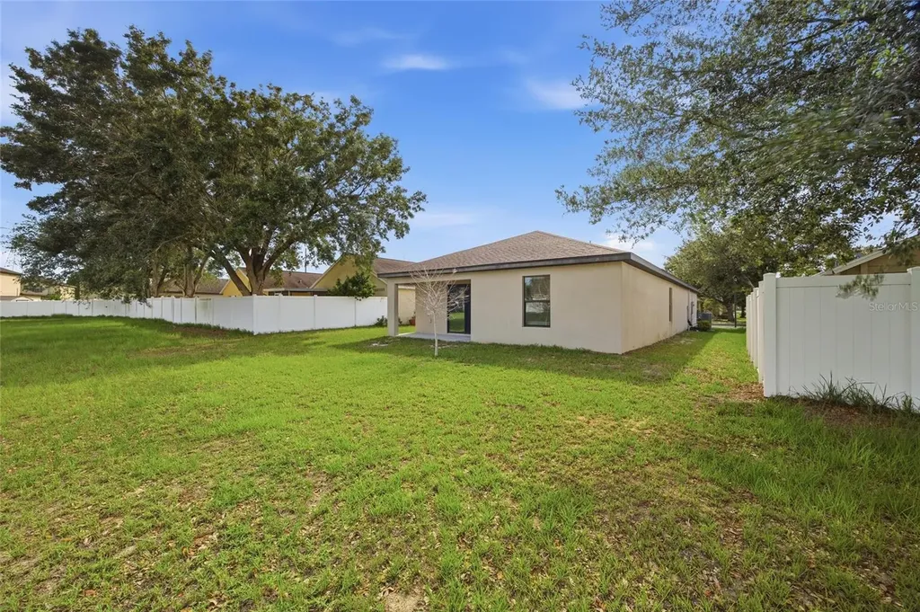 8512 Silverbell Loop Brooksville FL 34613
