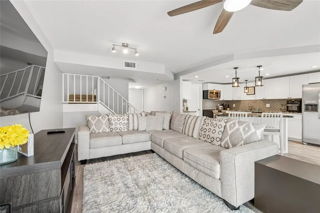 7324 Stone Haven Court N Pinellas Park FL 33781