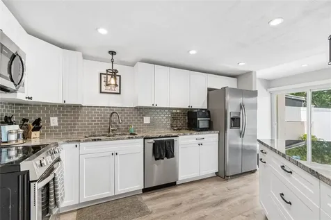 7324 Stone Haven Court N Pinellas Park FL 33781