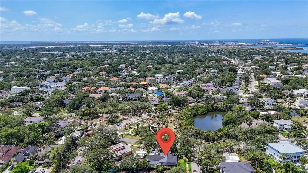 2708 N Dundee Street Tampa FL 33629